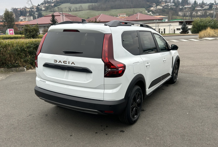 DACIA JOGGER ECO 100 EXTREME 7 places (dispo immédiat)