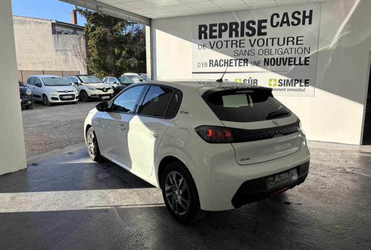 PEUGEOT 208 1.5 BlueHDi 100ch S&S Style SUIVI RÉGULIER ET ENTRETIEN COMPLET EFFECTUÉ A 93000 KMS