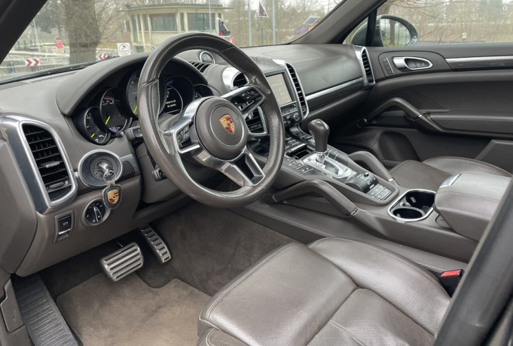 PORSCHE CAYENNE 3.0 V6 S-E HYBRID 416 ENTRETIEN COMPLET PORSCHE