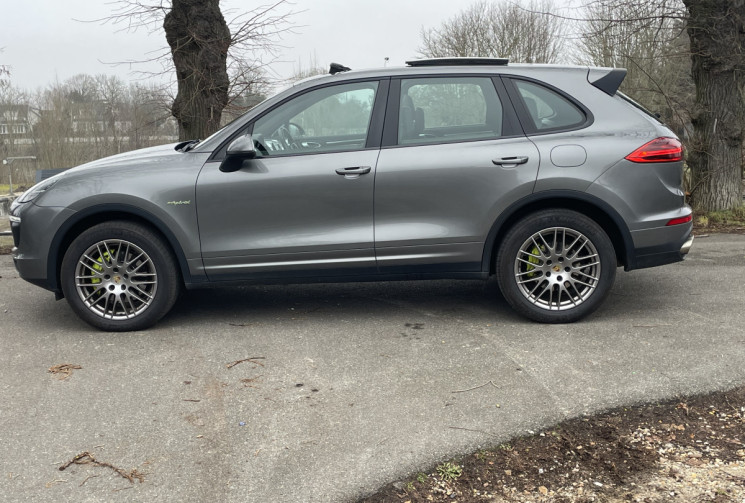 PORSCHE CAYENNE 3.0 V6 S-E HYBRID 416 ENTRETIEN COMPLET PORSCHE