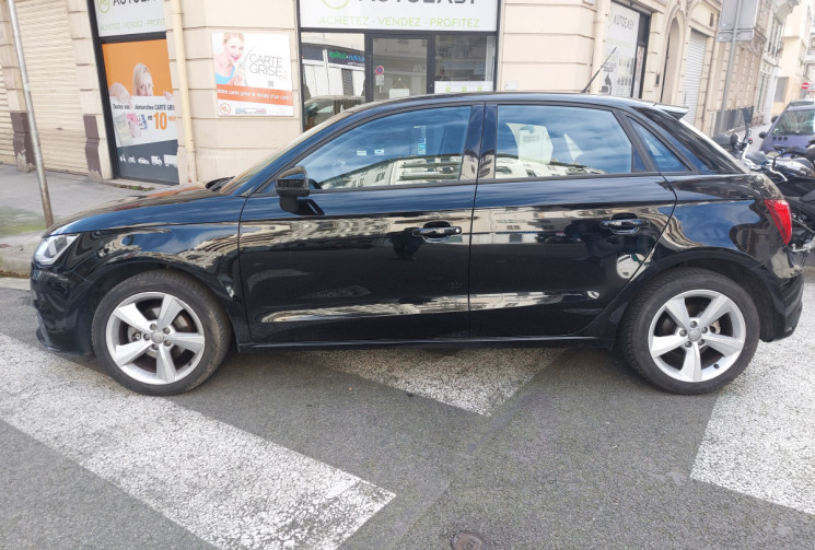 AUDI A1 SPORTBACK 1.0 TFSI 95 CH ULTRA AMBIENTE 5 portes