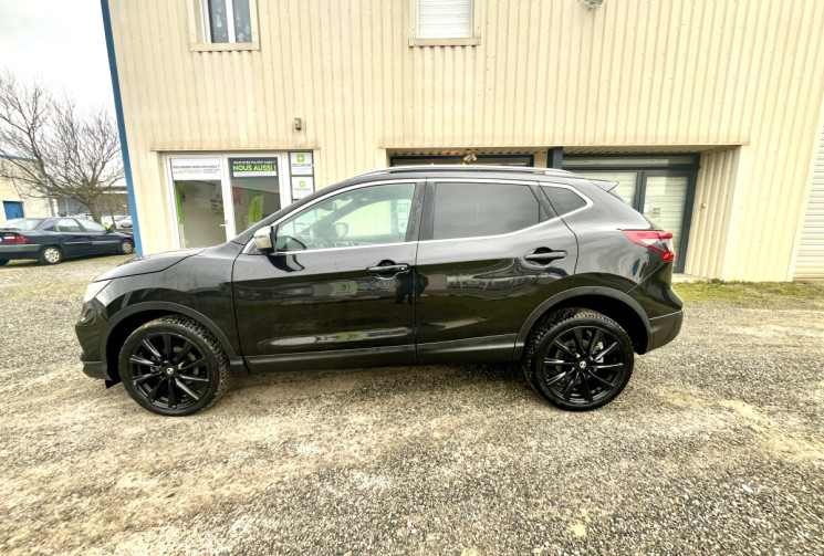 Nissan QASHQAI 1.7 DCI 150CH TEKNA+  4X4 XTRONIC Full Black