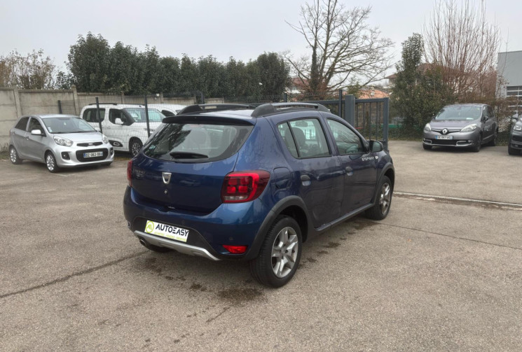 Dacia Sandero STEPWAY 0.9 TCe 90 ch / Camera