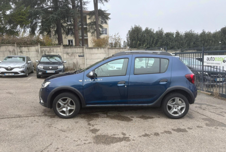 Dacia Sandero STEPWAY 0.9 TCe 90 ch / Camera