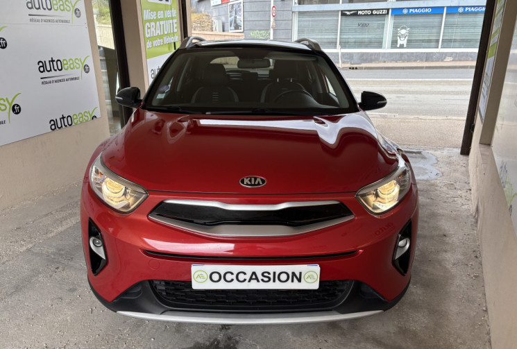 KIA STONIC 1.0 TGDI 120 cv DESIGN / PREMIERE MAIN / ETAT IMPECCABLE