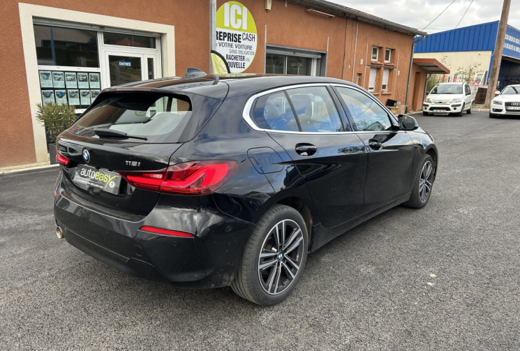 BMW SERIE 1 118 i A Business 136 cv Design DKG7