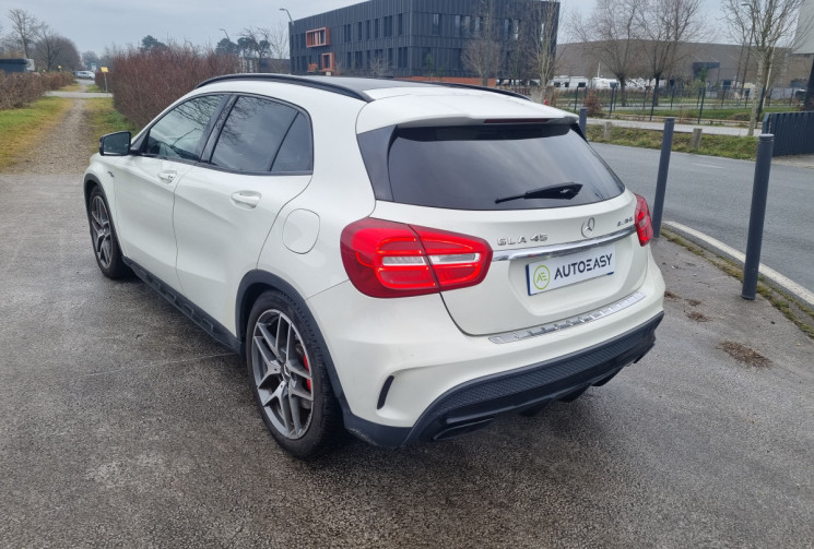 MERCEDES GLA 45 AMG 360 cv 2.0 i Turbo 4MATIC 7G-DCT * Sièges Sport chauffants * Entretien à jour 