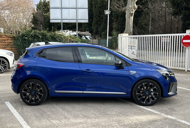 RENAULT CLIO V 1.6 E-Tech 145 Full Hybrid Esprit Alpine / Caméra 360 / Véhicule Français En Stock