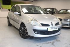 Renault CLIO III 85 CV BOITE AUTOMATIQUE !!!