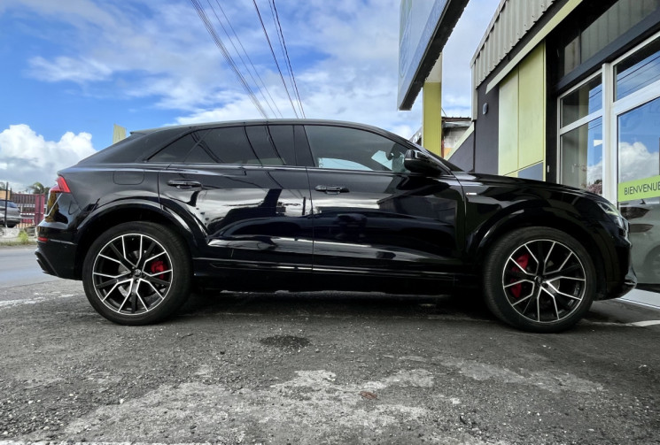 Audi Q8 50 V6 3.0 TDI S Line Mild Hybrid Quattro Tiptronic8 286 cv Boîte automatique // 1ère main