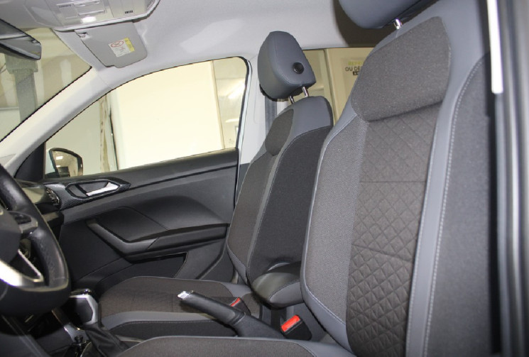 Volkswagen T-Cross 109 ch STEEL BOITE AUTOMATIQUE !!!