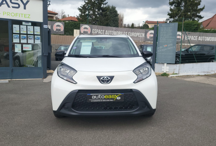 TOYOTA AYGO X 1.0 72CH Active business S-cvt (boite auto)