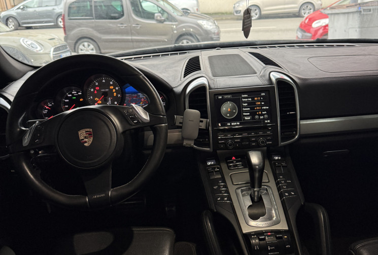 PORSCHE CAYENNE S 4.8 V8 400   