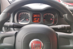 FIAT PANDA III 1.2 69 S&S BVM5 Ligue 1 Conforama / 1° main / Entretien Fiat