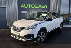 PEUGEOT 5008 1.2 130CV EAT6 ALLURE 7 PLACES DISTRIB OK / ATTELAGE  