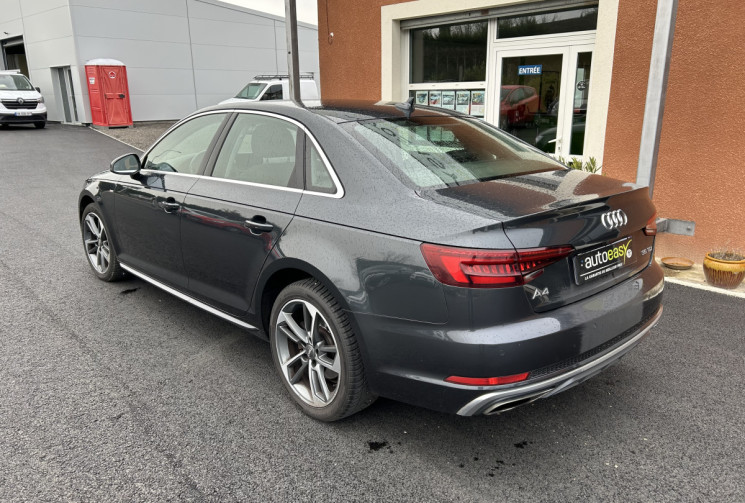 AUDI A4 Berline S-line extérieur VIrtual Cockpit 