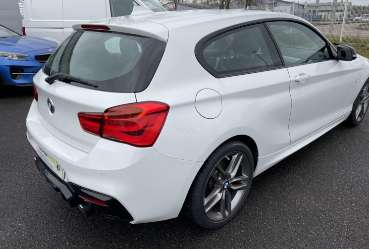 BMW SERIE 1 116 i  1.5 12 V 109 CV ULTIMATE M-SPORT