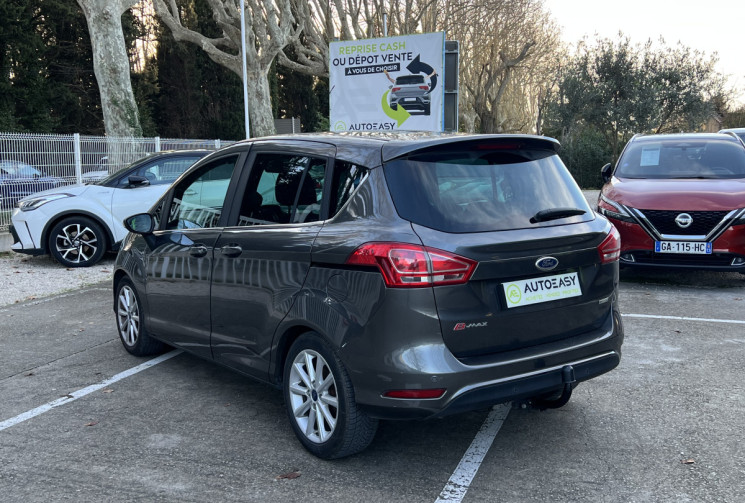 FORD B-MAX 1.0 Ecoboost 125 Titanium / Distribution Neuve / Toit Panoramique / Caméra / Attelage