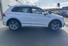 Volkswagen Tiguan II 2.0 TDi 150ch Carat R-LINE DSG7 / TOIT OUVRANT / SIEGE CHAUFFANT / CARPLAY