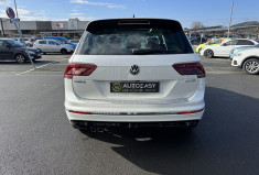 Volkswagen Tiguan II 2.0 TDi 150ch Carat R-LINE DSG7 / TOIT OUVRANT / SIEGE CHAUFFANT / CARPLAY