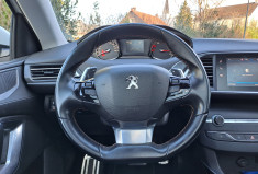 Peugeot 308 308 1.2 130ch Tech Edition EAT8 Toit panoramique / Idem GT Line