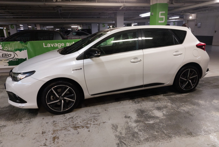 TOYOTA AURIS 1.8 VVTI 136 hybride COLLECTION