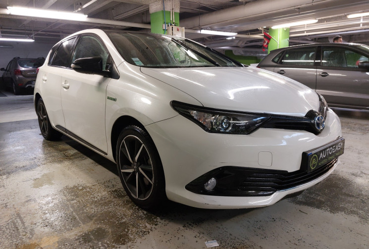 TOYOTA AURIS 1.8 VVTI 136 hybride COLLECTION