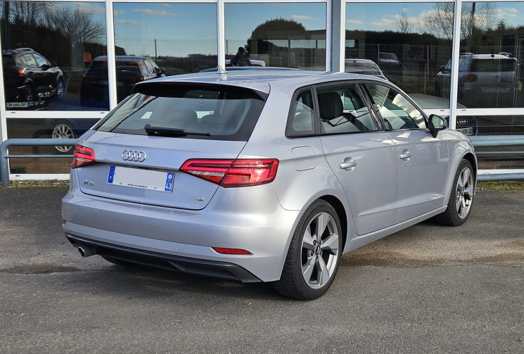 AUDI A3 SPORTBACK III 8V 1.6 TDI 115 MIDNIGHT SERIE 