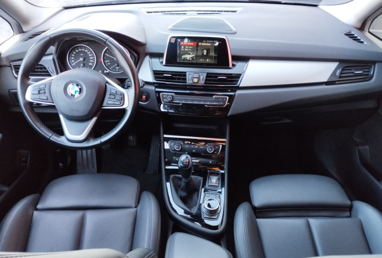 BMW Série 2 Gran Tourer (F46) 216d 1.5 S&S 116 BVM6 Lounge + options.