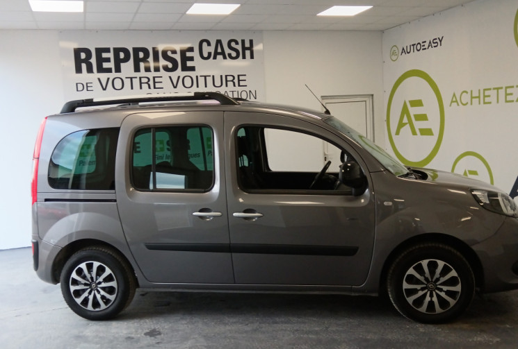 RENAULT KANGOO II phase 2 1.5 BlueDCi 95cv FINITION INTENS DOUBLE PORTE LATERAL ENTRETIEN A  JOUR