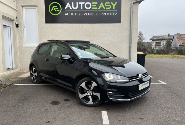 VOLKSWAGEN GOLF 7  2.0 TDI  Blue Motion S&S 150 CH CARAT