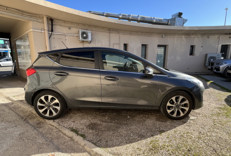 Ford FIESTA VII 1.5 TDCi TITANIUM 120 ch 5p / MOTEUR À CHAINE