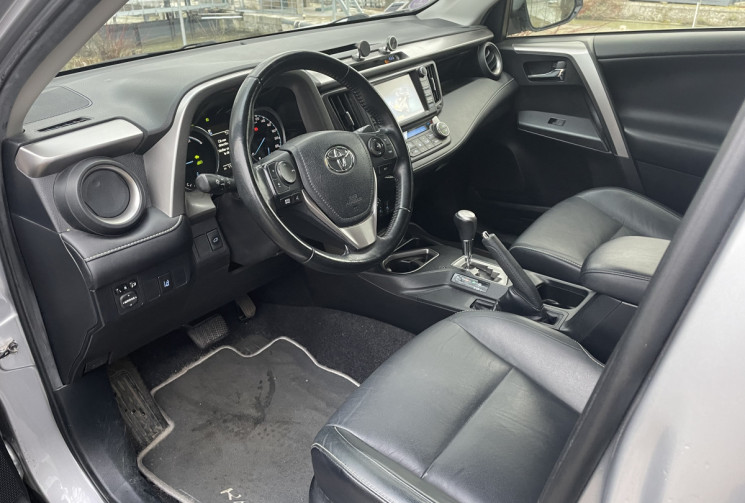 TOYOTA RAV4 PHASE 2 / HYBRID 4WD + BOITIER ETHANOL HOMOLOGUÉ / LOUNGE  197