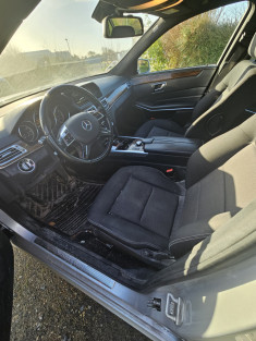 Mercedes CLASSE E  220d 170 POUR PRO DE L AUTO