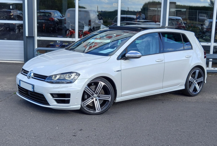 VOLKSWAGEN GOLF VII R 2.0 TFSI 300 4MOTION BVM 5P