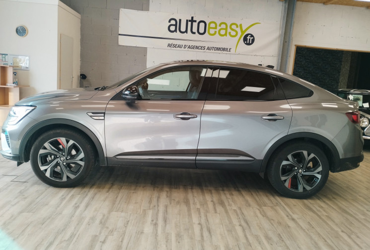 RENAULT ARKANA 1.6 E-Tech 145h RS Line