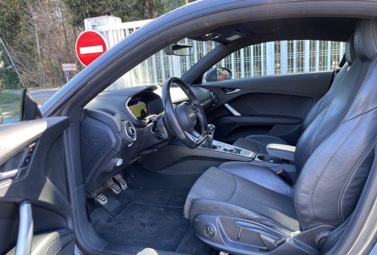 AUDI TT 2.0 TDI Ultra 184 S-LINE mk3 * Française / Virtual Cockpit / Jantes RS 19