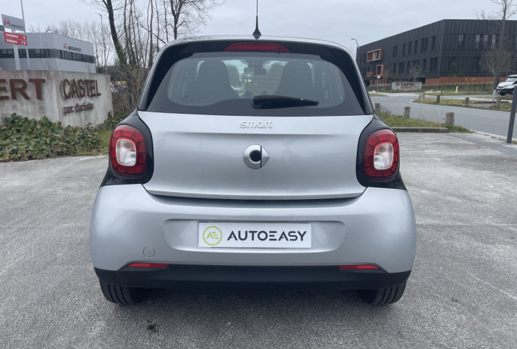 SMART FORFOUR 1.0 i twinamic 70cv PASSION * Boite Auto * Entretien complet