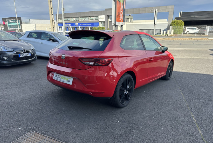 SEAT LEON 1.4 TSI  122 BLACK LINE DISTRI FAIT 