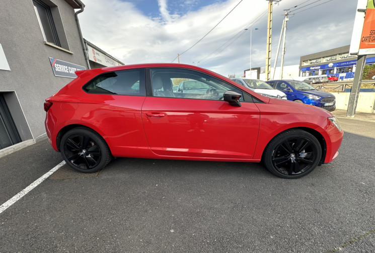 SEAT LEON 1.4 TSI  122 BLACK LINE DISTRI FAIT 