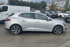 RENAULT MEGANE IV / 130 CH / INTENS