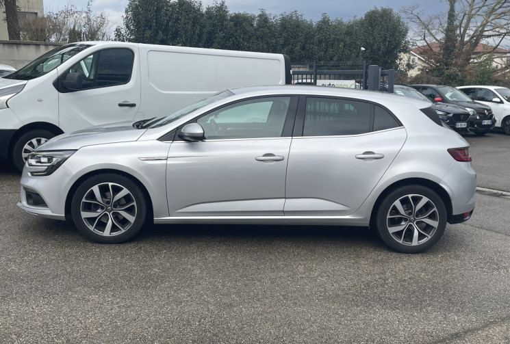 RENAULT MEGANE IV / 130 CH / INTENS