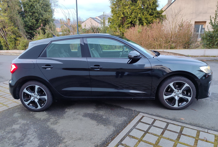 AUDI A1 Sportback 35 TFSI 150 Design Luxe S tronic 7 intérieur cuir