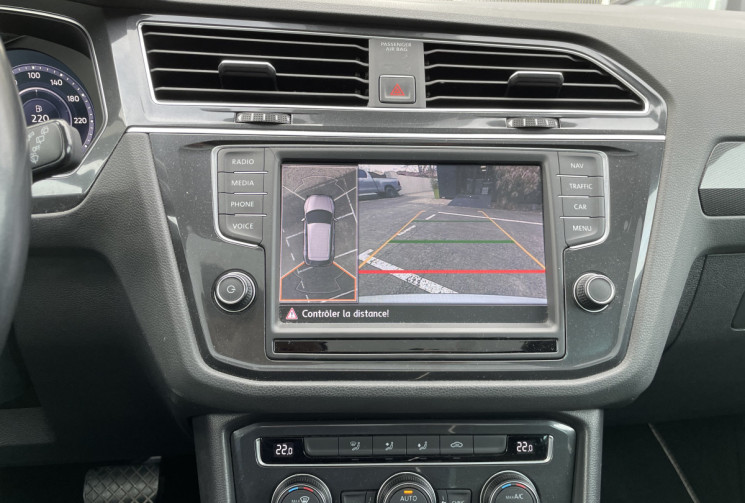 Volkswagen Tiguan 2.0 TDI 150 4MOTION CARAT R-LINE DSG7 * 1e main / CarPlay / Caméra / Toit Ouvrant