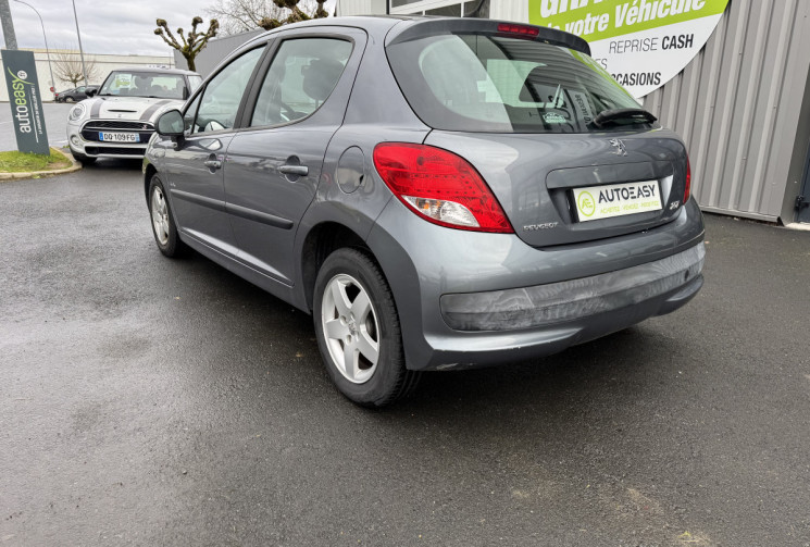 PEUGEOT 207 1.4 95ch URBAN MOVE