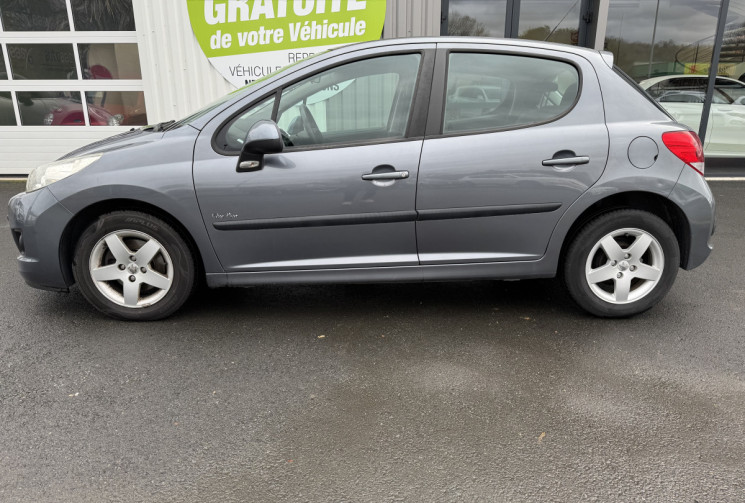 PEUGEOT 207 1.4 95ch URBAN MOVE