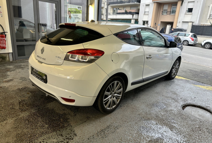 RENAULT MEGANE 3 GT LINE 130 