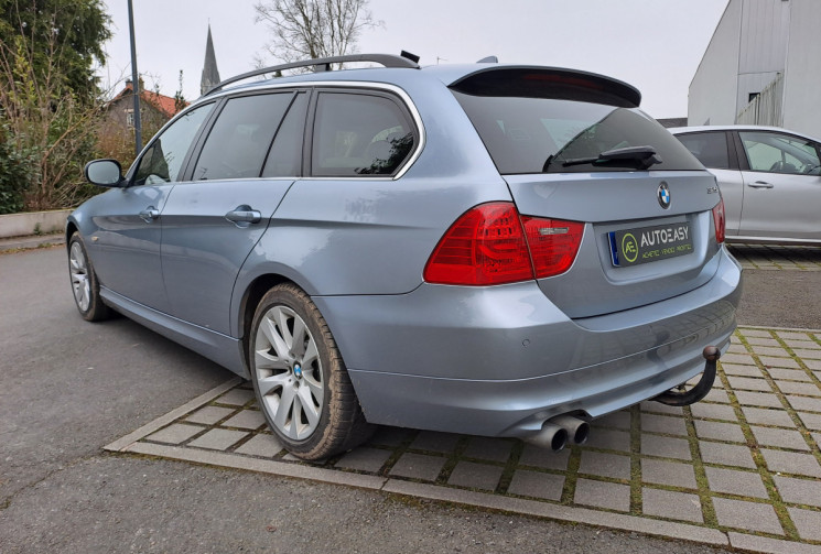 BMW SERIE 3 TOURING 325i Confort cuir beige / Sièges électriques chauffants