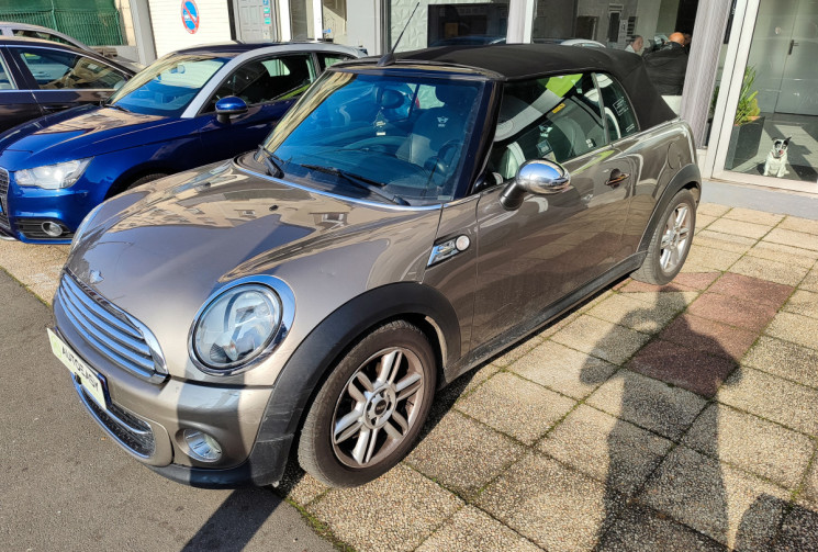 Mini MINI CABRIOLET 2 (R57) Cooper D 2.0 D 16V 112 cv Boîte auto