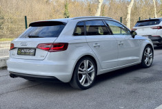 AUDI A3 SPORTBACK S-line 1.4 TFSi 122 ch / Xenon / Sieges chauffants / Carnet d'entretien / Garantie